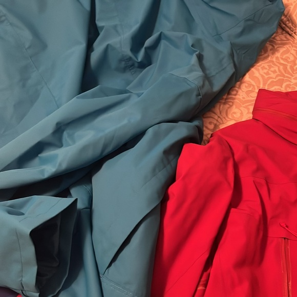 Arcteryx theta SVX Jacket crimson red orange size XL - Picture 12 of 14